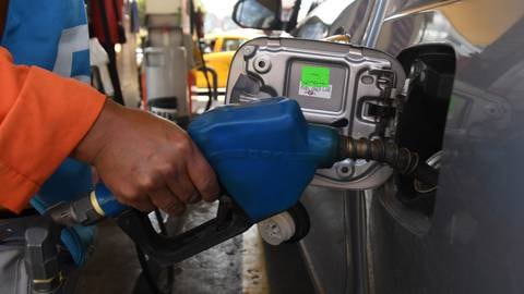 Ecuador está en top 20 de las gasolinas más baratas del mundo, su subsidio costará $ 631 millones este 2024