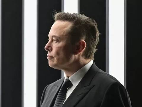 La pérdida de fortuna de Elon Musk, en tan solo un año, se vuelve histórica