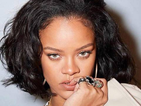 ¿Qué lucirá Rihanna en el Super Bowl 2023? Todos se preguntan si la cantante diseñará su propio vestuario inspirado con temática de la NFL o lo dejará en manos de sus amigos de la moda