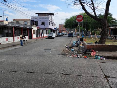 Cuidador de carros fue asesinado en Las Acacias, en el sur de Guayaquil, por supuestamente negarse a vender drogas 