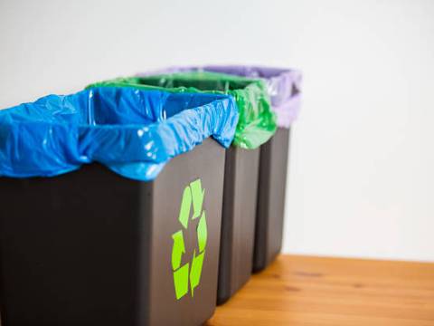 Día del Reciclaje recuerda que hay procesos que permiten transformar la materia y evitar desperdicios