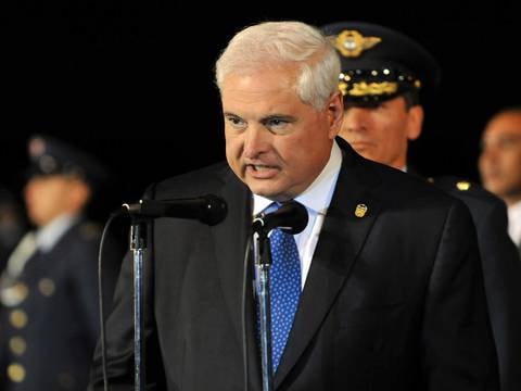 Interpol emite alerta roja para detener a expresidente panameño Ricardo Martinelli