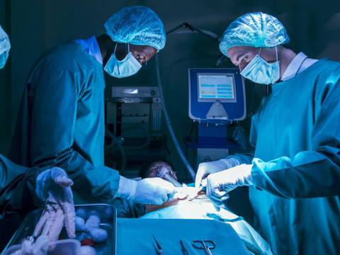 “¿Qué harías si te quedaran 6 meses de vida?”: la delicada labor de un enfermero que busca donantes de órganos