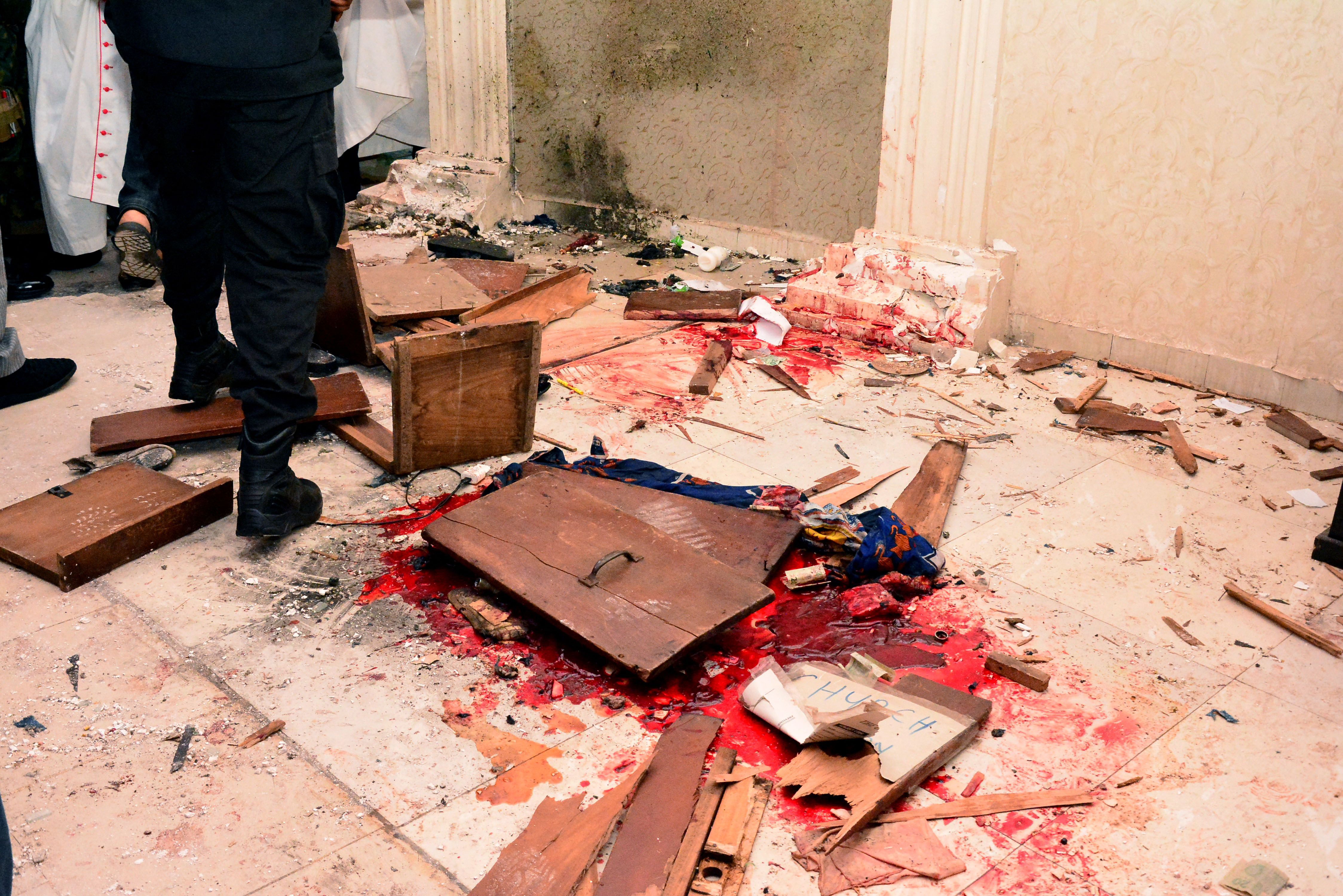 En Nigeria, hombres armados atacan iglesia católica