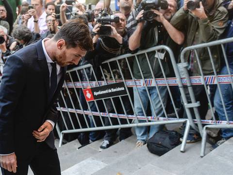 Gritos contra Lionel Messi por un presunto fraude millonario