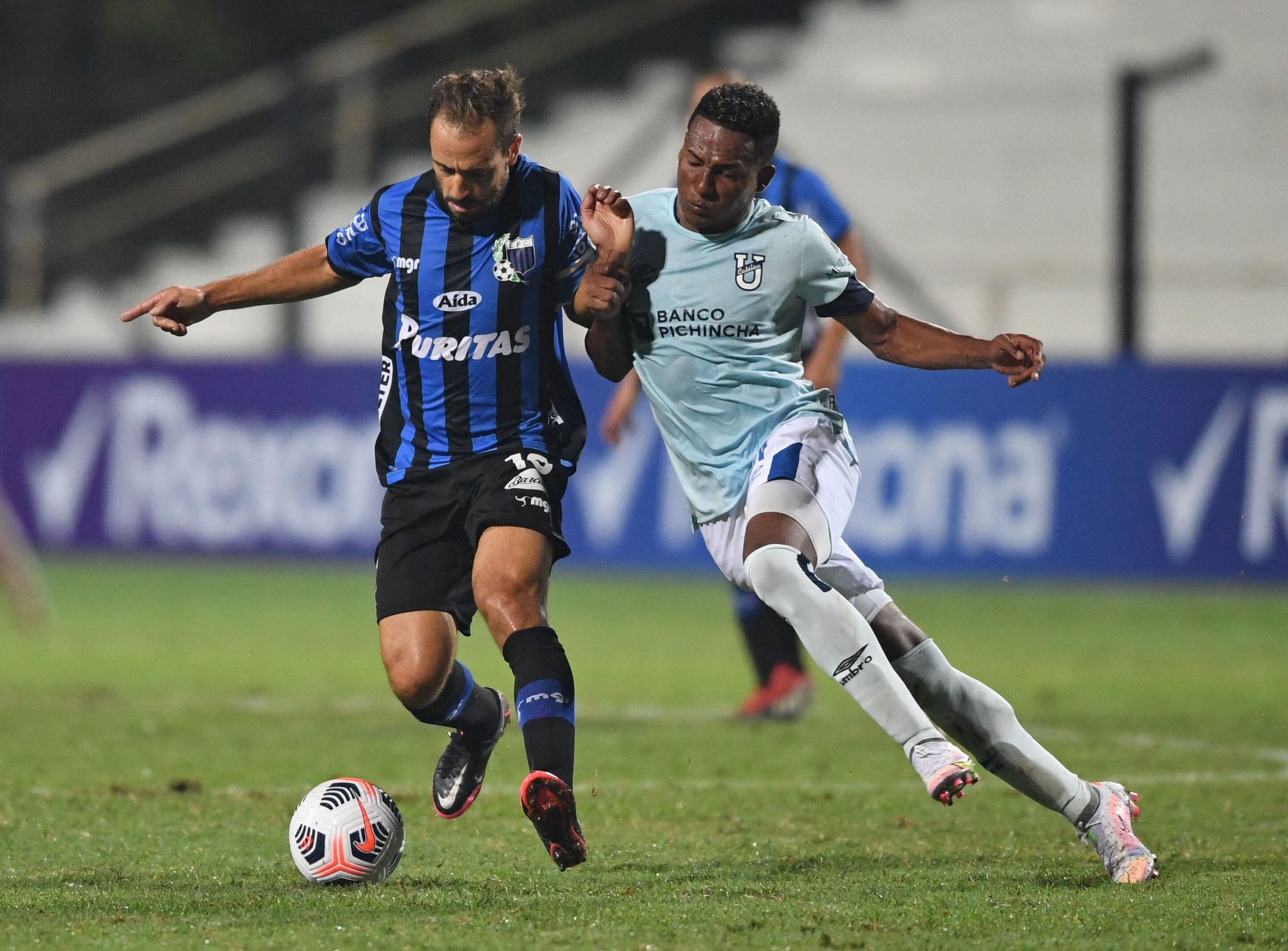 Universidad Catolica Pierde Ante Liverpool De Uruguay En El Minuto 92 En Su Regreso A La Copa Libertadores Despues De 40 Anos Futbol Deportes El Universo