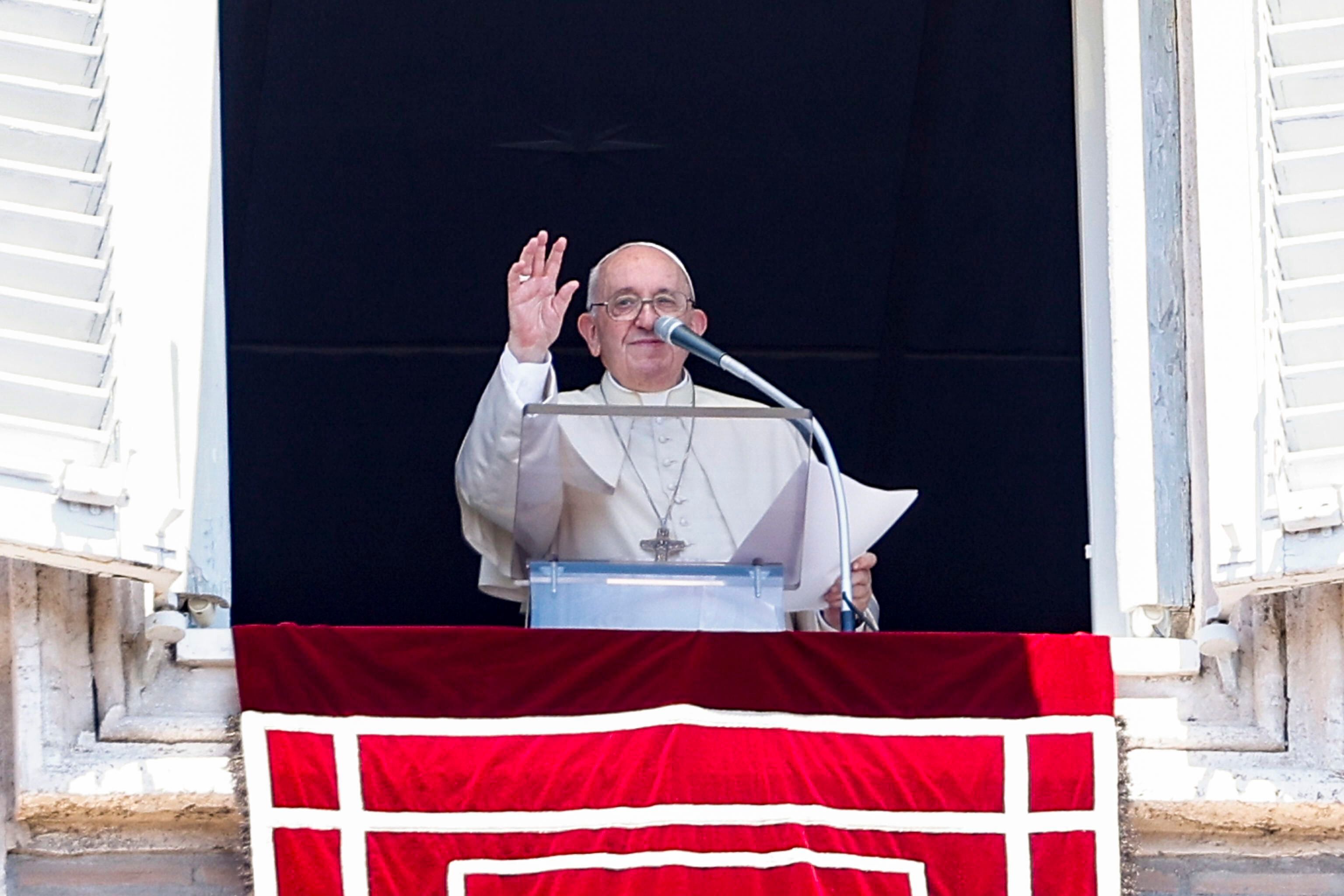 El papa Francisco reclama un diálogo “verdadero” en Ucrania y paz en Sri Lanka