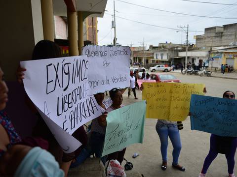 Suspenden diligencia en Posorja por falta de abogados