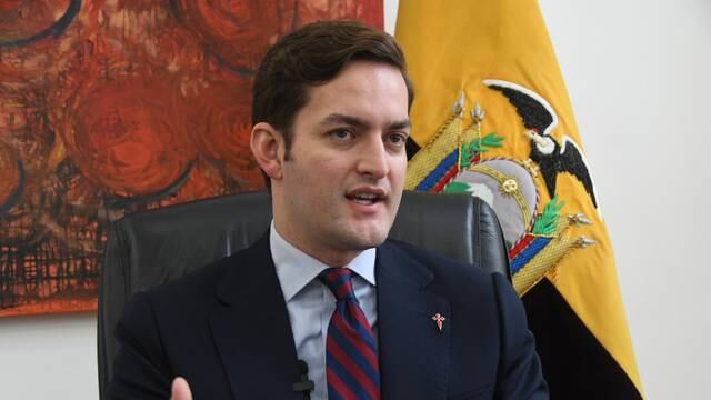 Ejecutivo mira el veto total como opción ante la enmienda constitucional, dice el viceministro Esteban Torres