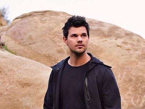 Taylor Lautner afirma que la saga ‘Crepúsculo’ le generó problemas de imagen corporal