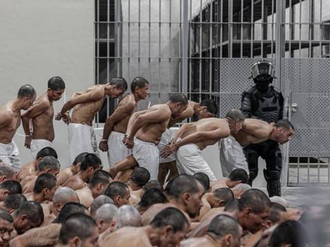 Cárceles de El Salvador, México, Tailandia y Singapur son referentes para Daniel Noboa, ¿cómo son estos centros penitenciarios?