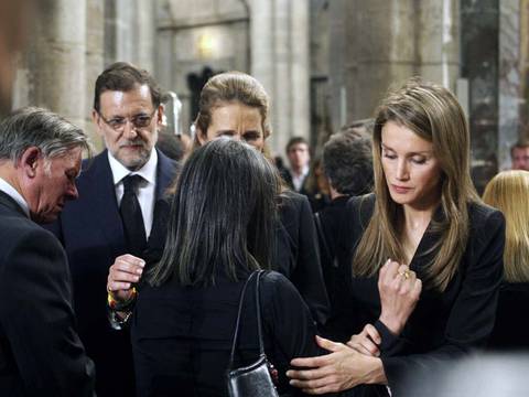 Santiago de Compostela ofrece funeral por víctimas del accidente 
