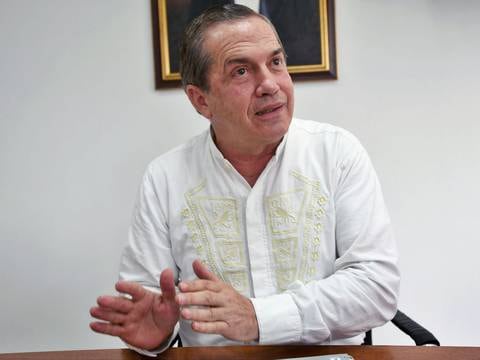 Bancadas ADN y Construye no apoyarán amnistía para excanciller Ricardo Patiño