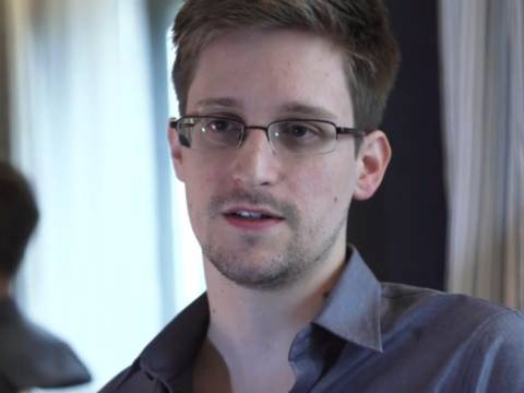 Edward Snowden dice que habrá más espionaje doméstico en EEUU tras victoria de Trump