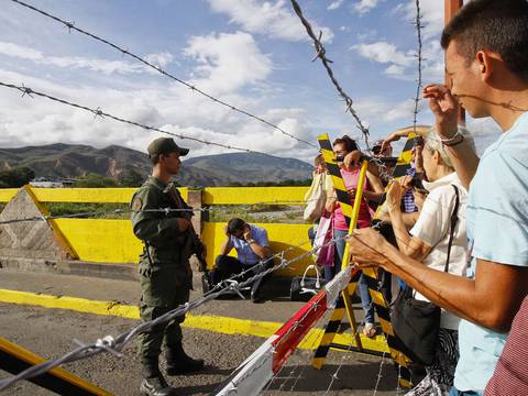 Venezuela refuerza fronteras con Colombia por seguridad