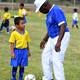 Moacyr Pinto, excompañero de Pelé, da clases en Ciudad Deportiva