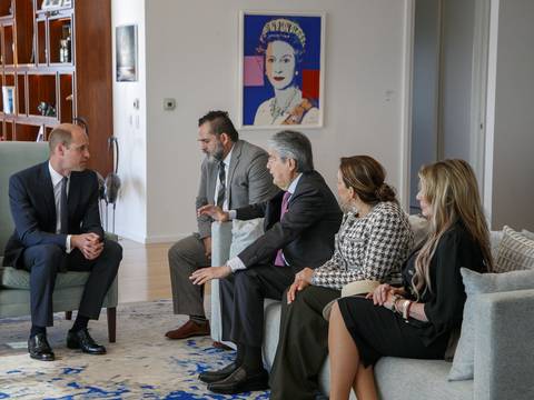El presidente Guillermo Lasso se reúne en Nueva York con el Príncipe de Gales