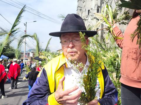 Rafael Camino y Jacchigua llevan tres décadas tratando de mantener vivas las tradiciones de Semana Santa