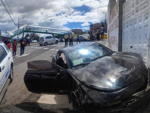 Vehículo en el que viajaba jugador se estrelló en el centro de Quito