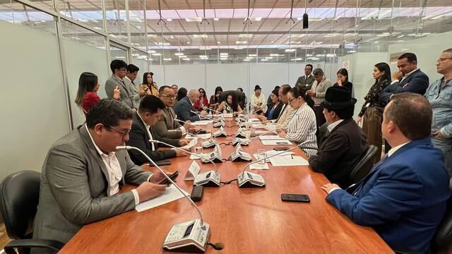 Asamblea Nacional empieza fiscalización de la crisis eléctrica en el país y convoca a funcionarios del área energética