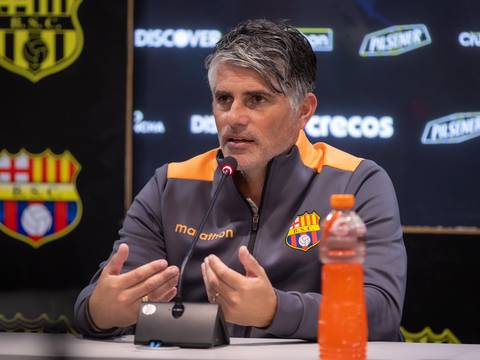 Diego López amplía contrato como técnico de Barcelona SC hasta finales de 2025