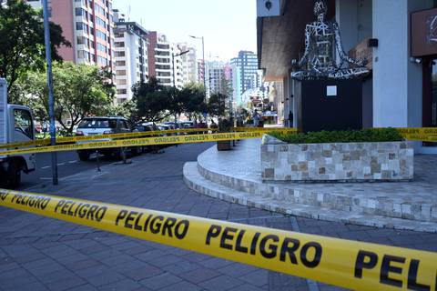 Humedad habría sido la causa de desprendimiento de mampostería que causó la muerte de joven en el norte de Quito