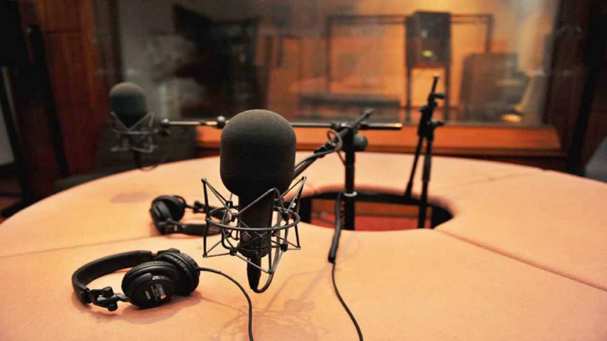 Unión Nacional de Periodistas del Ecuador junto con otros gremios insisten en veto total a reformas a Ley de Comunicación