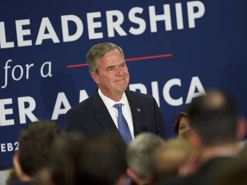 Jeb Bush anuncia que abandona la carrera hacia la Casa Blanca