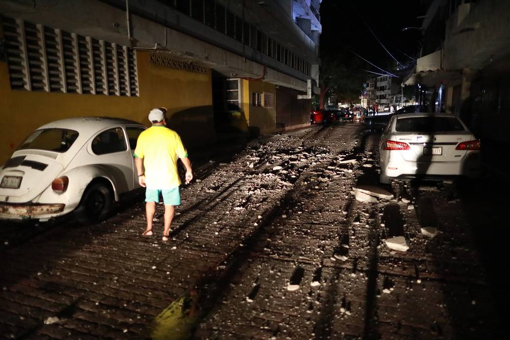 Se reporta la primera víctima del terremoto de magnitud 7.1 en México, anunció el gobernador |  Internacional  Noticias
