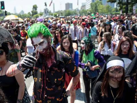 Los ‘zombis’ se toman las calles de Santiago de Chile