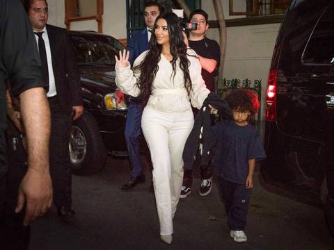 Kim Kardashian bautiza a sus hijos en Armenia