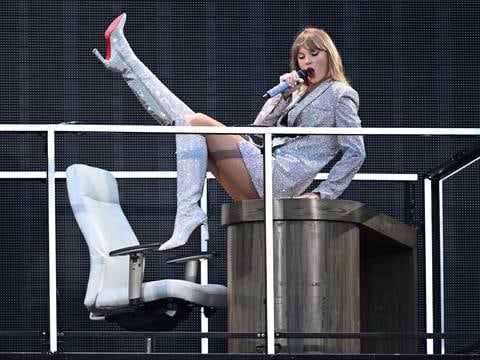La expectativa por un posible concierto de Taylor Swift en Ecuador crece en redes sociales, con memes y debates