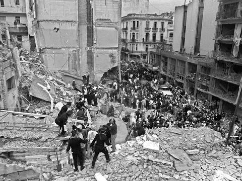 Irán no habría estado vinculado en atentados terroristas de la década del 90 en Argentina, según The New York Times