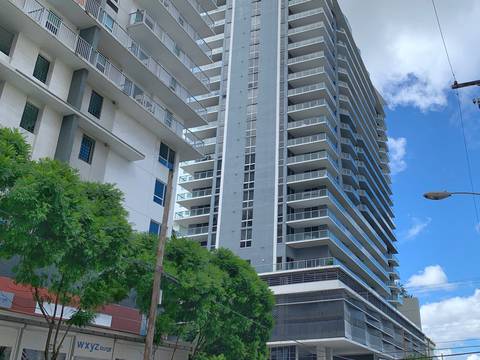 El intermediario financiero del Isspol, Jorge Chérrez, sigue vendiendo sus propiedades en Miami