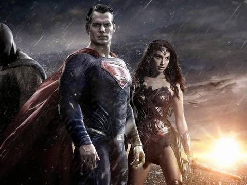 Zack Snyder anuncia nuevo tráiler de ‘Batman vs Superman’ en breve