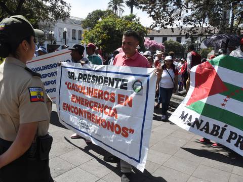 Gasolineros consiguen una  hoja de ruta para reunirse con el presidente Guillermo Lasso y tratar con él sus reclamos