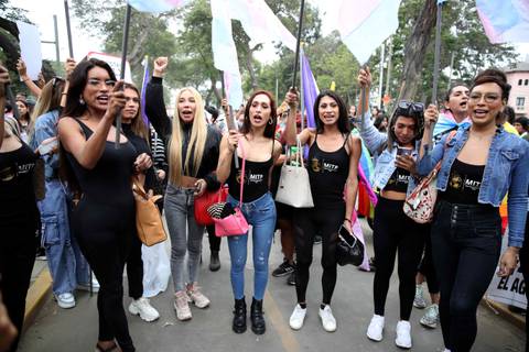 Un grupo de peruanos exige derogar el decreto que ubica a la transexualidad como enfermedad mental