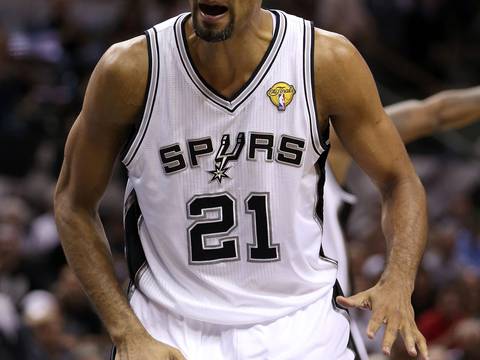 Spurs retirará camiseta número 21 de Tim Duncan