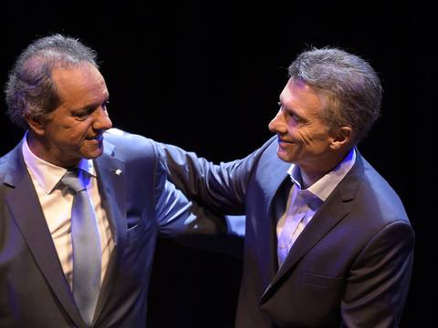 Macri prometió el cambio y Scioli defendió rol del Estado en debate
