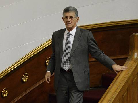 Tribunal de Justicia de Venezuela suspende directiva del partido del opositor Henry Ramos Allup