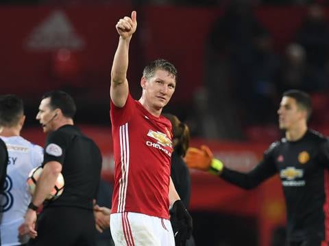 Bastian Schweinsteiger anuncia que deja el Manchester United