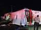 Dos muertos y 12 heridos por siniestro de un bus en la vía Flavio Alfaro-El Carmen