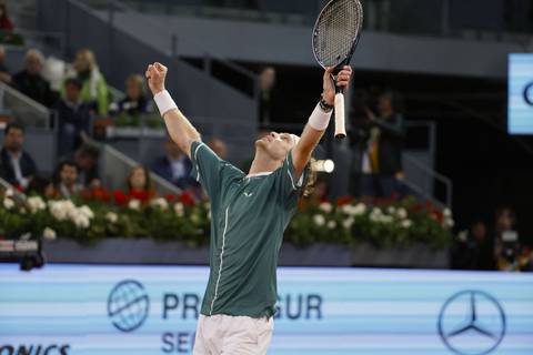 Andrey Rublev elimina a Carlos Alcaraz en el Masters 1000 de Madrid