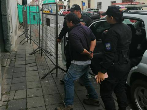 Dos taxistas informales reciben orden de prisión por la presunta agresión a agentes de tránsito en Ibarra