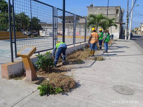 Más de 300 parques han sido intervenidos en el sur de Guayaquil  