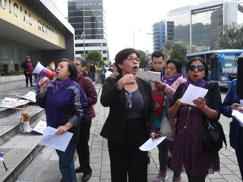 ‘Marcha de luz’ recordará el primer año del femicidio de María Belén Bernal