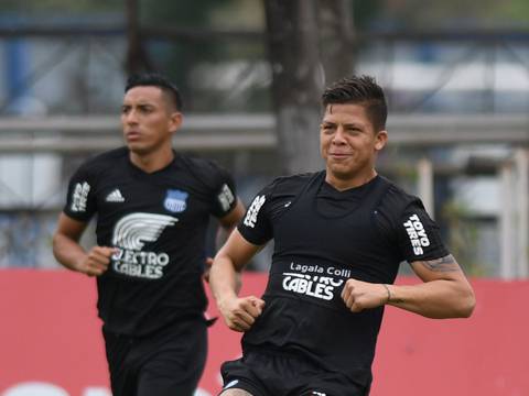 Emelec recupera titulares en busca de esquivo triunfo