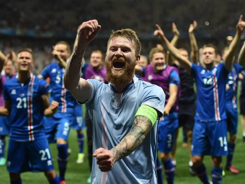 YouTube: La nómina de Islandia, con dos lesionados, para el Mundial