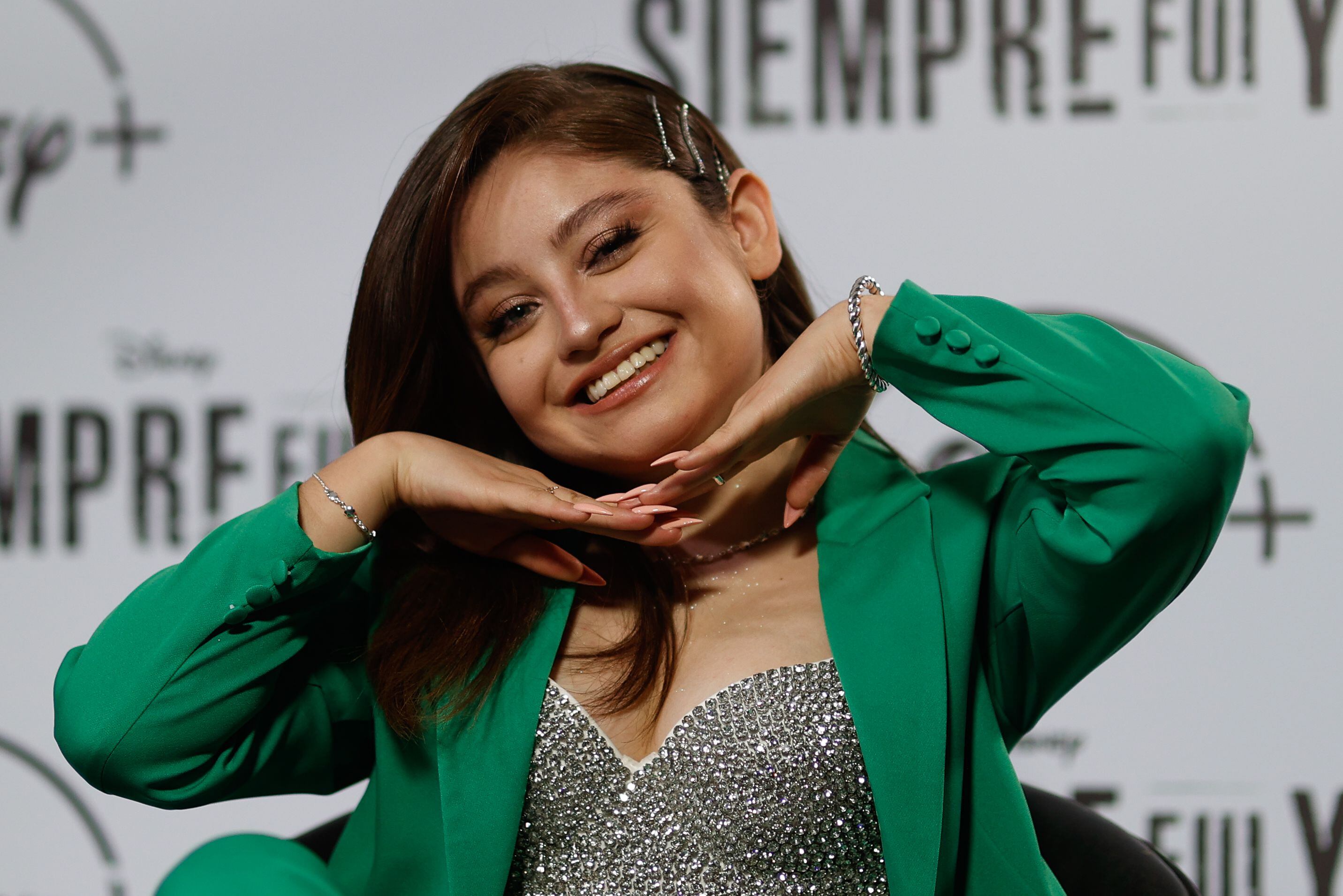 Reino esquema Embajada Karol Sevilla, la protagonista de 'Soy Luna', regresa a Disney con la serie  'Siempre fui yo' | Gente | Entretenimiento | El Universo