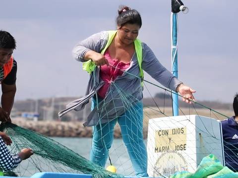 Pesca artesanal: más de 2.500 mujeres realizan esta actividad en Ecuador 